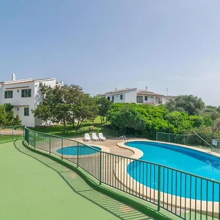 Appartement Biniforcat 11 *