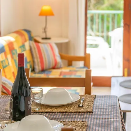 Biniforcat 11 Апартаменты